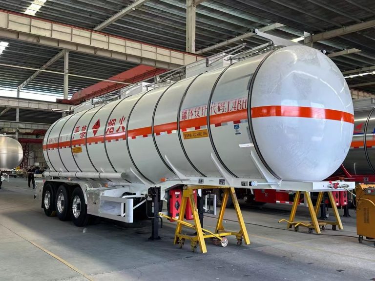 What are the federal regulations for propane tank trailers?