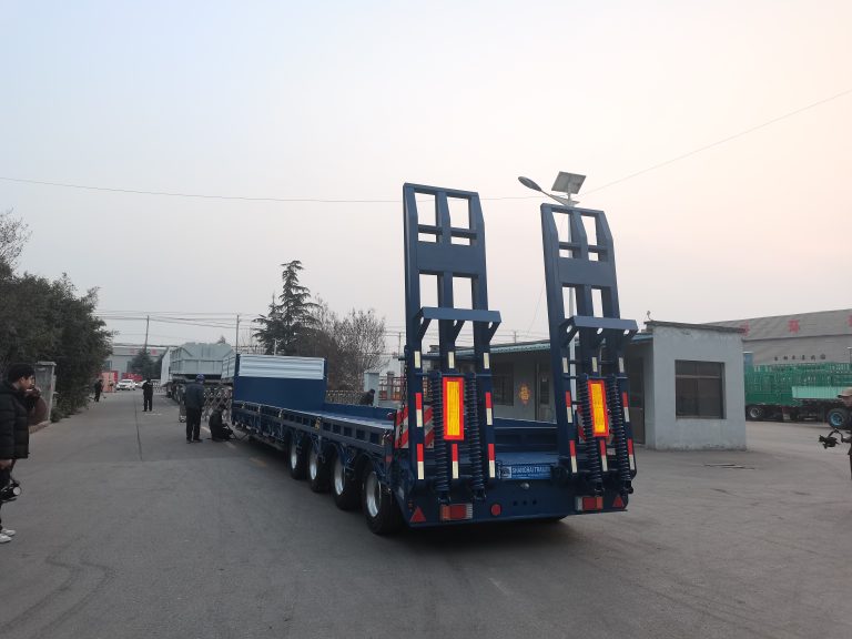 How to use a low-bed trailer correctly